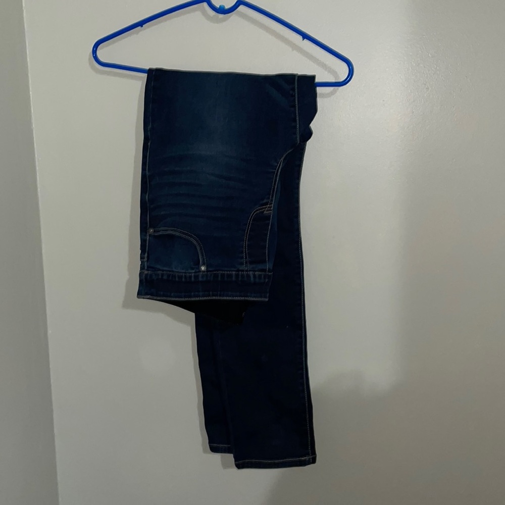 Maurice’s elastic waist jegging